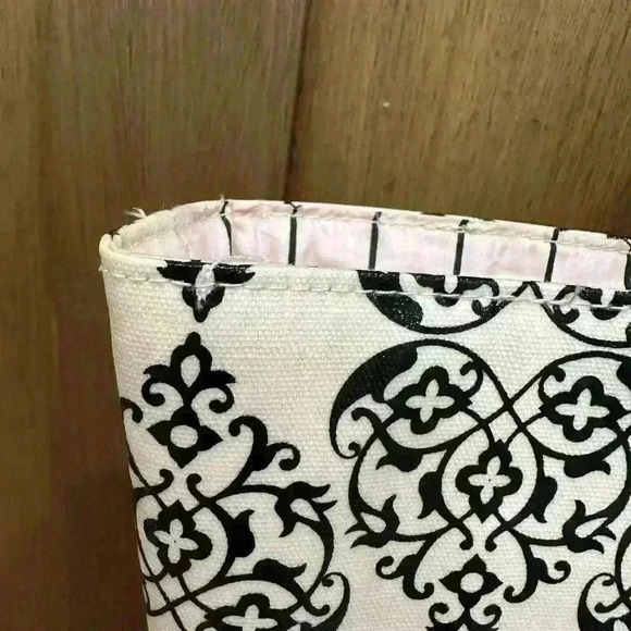 Brighton My Sweet Valentine Tote - SOLD OUT ONLINE! ($100 new) - Picture 9 of 10